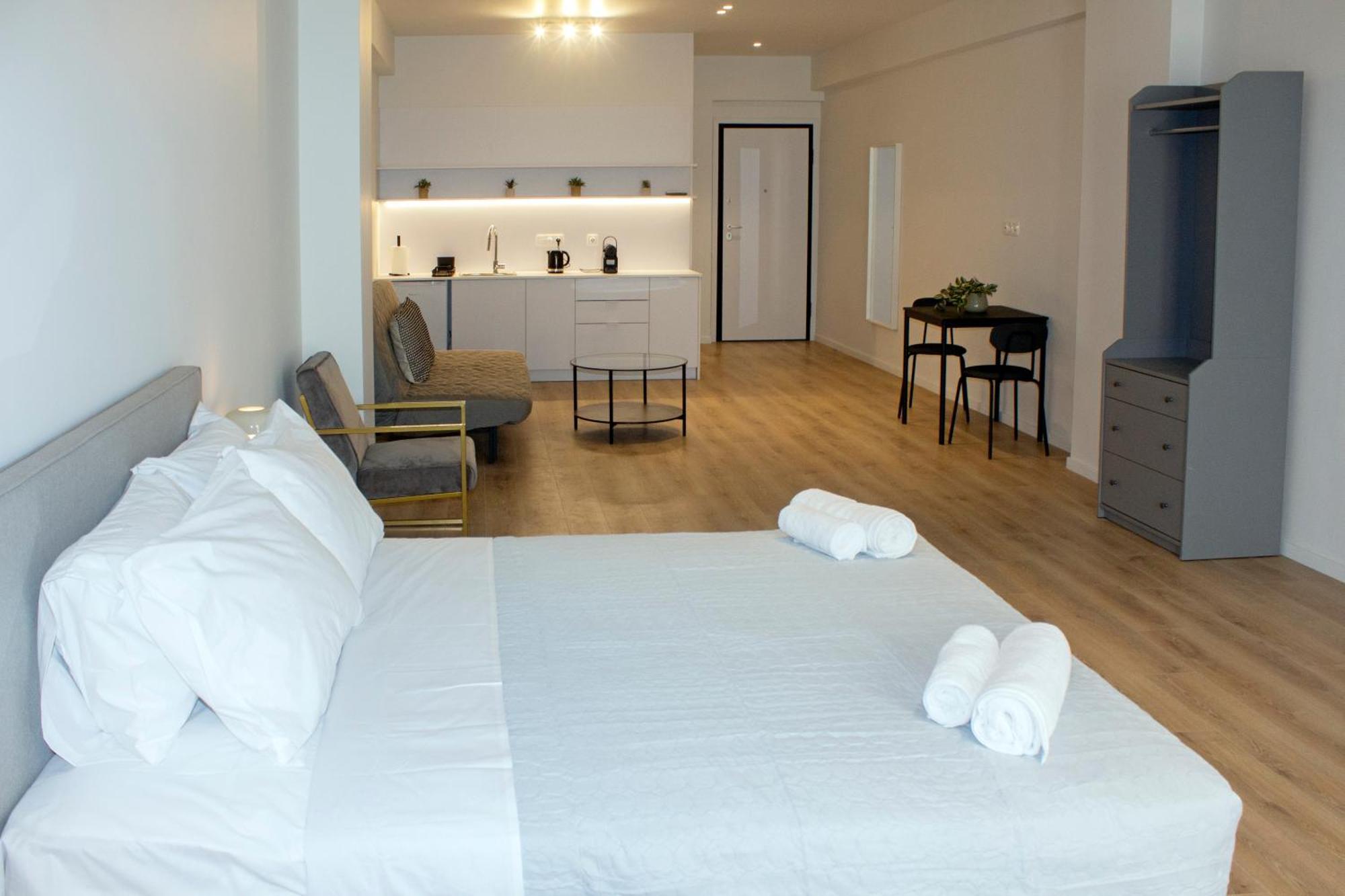 Frinely Apartments Athens Exterior photo
