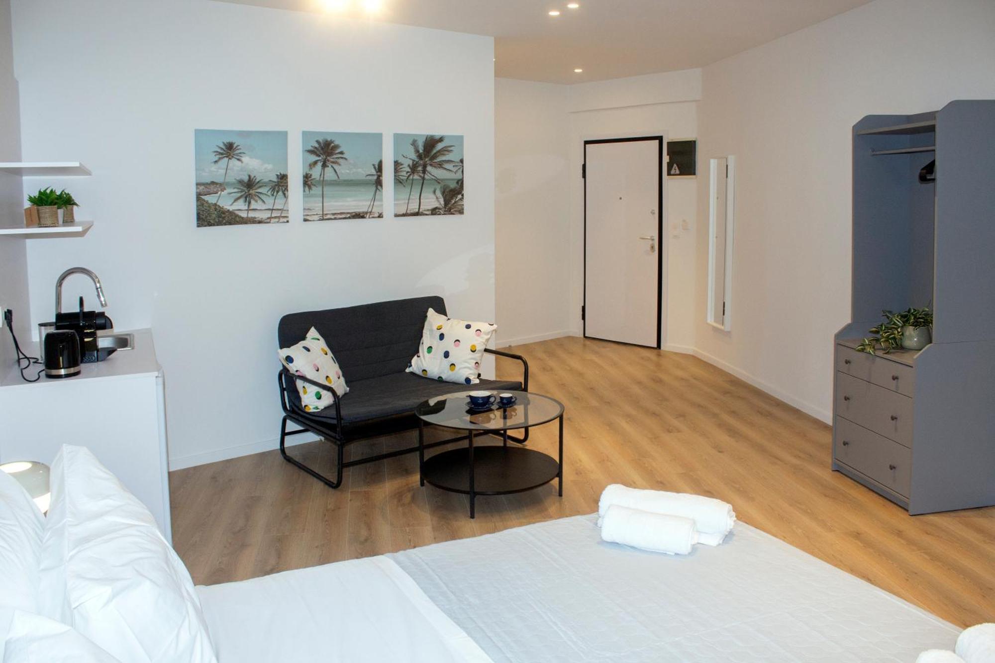 Frinely Apartments Athens Exterior photo